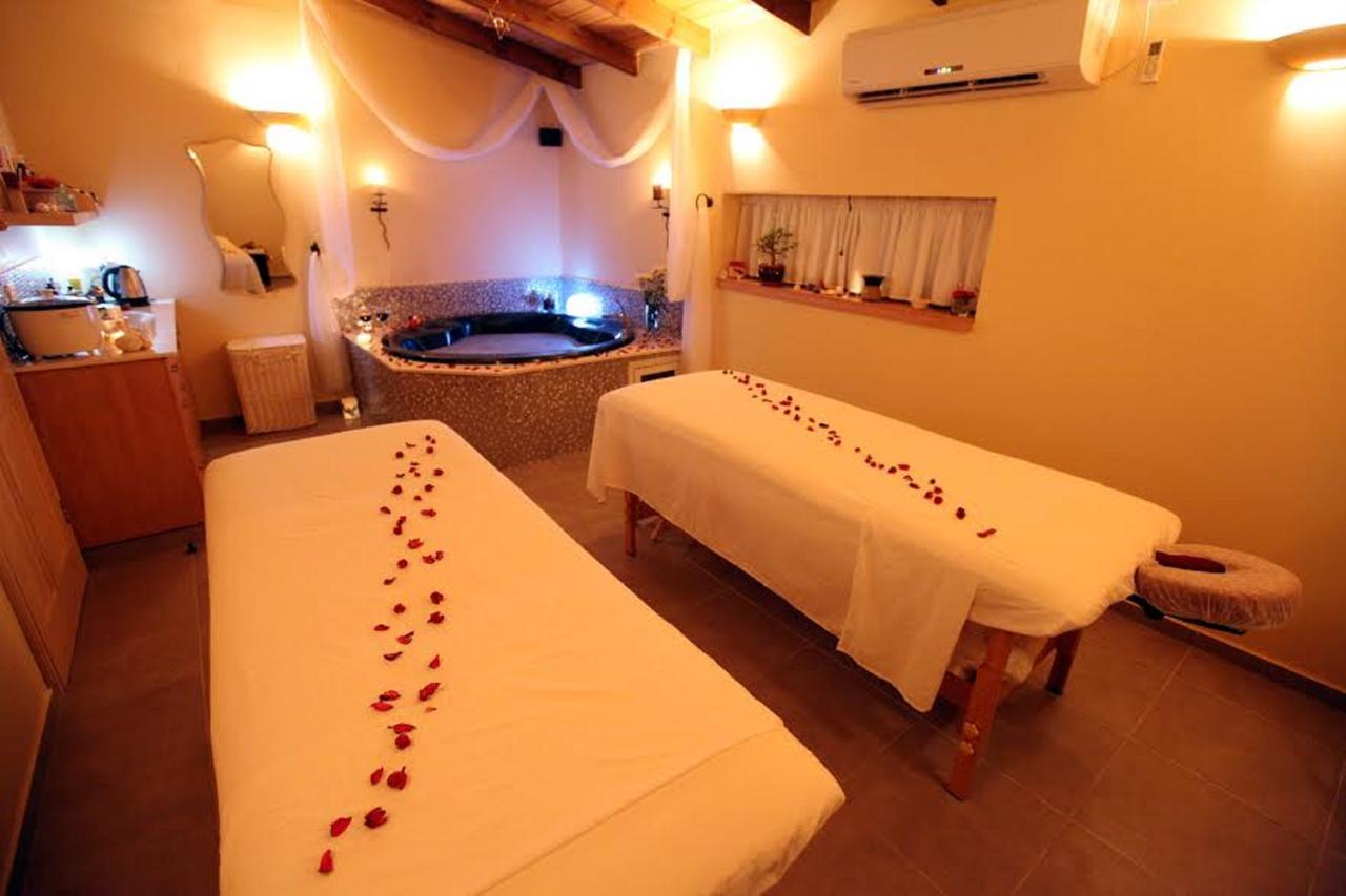 Talia Cabin Guest & Spa Rosh Pinna Εξωτερικό φωτογραφία
